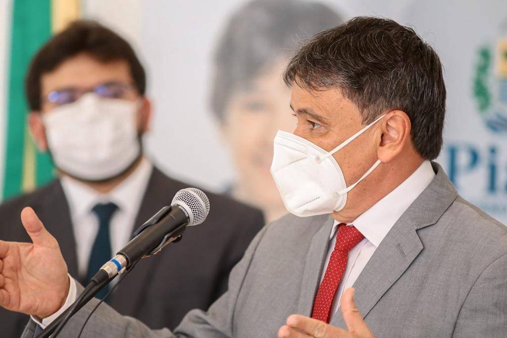 Governo do Piauí anuncia que cumprirá novo piso nacional dos professores